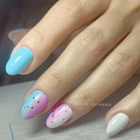 Juliia | Nail Artist