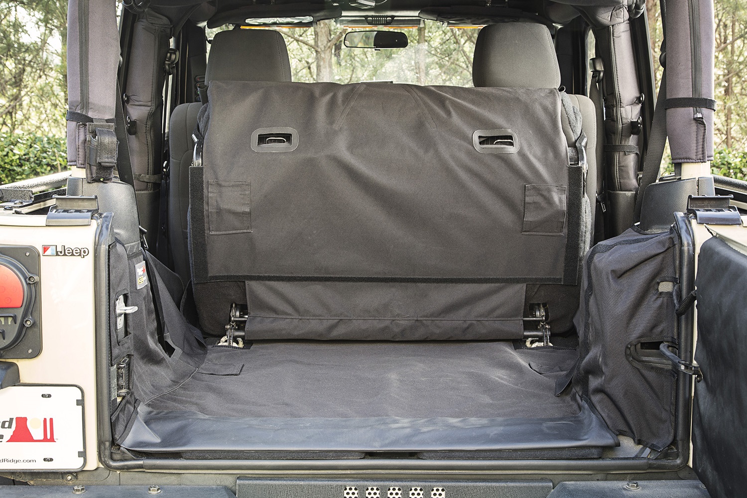 Rugged Ridge C3 Cargo Cover, Subwoofer; 07-14 Jeep Wrangler JK, 2 Door -  Tint World