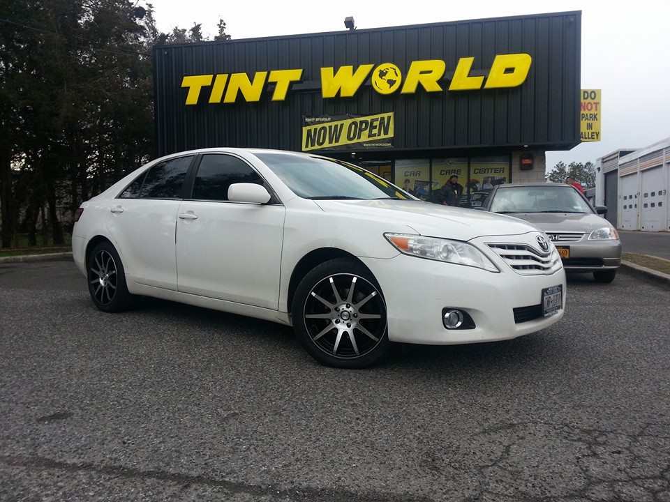 The Signs That It is Time to Update Your Car - Tint World