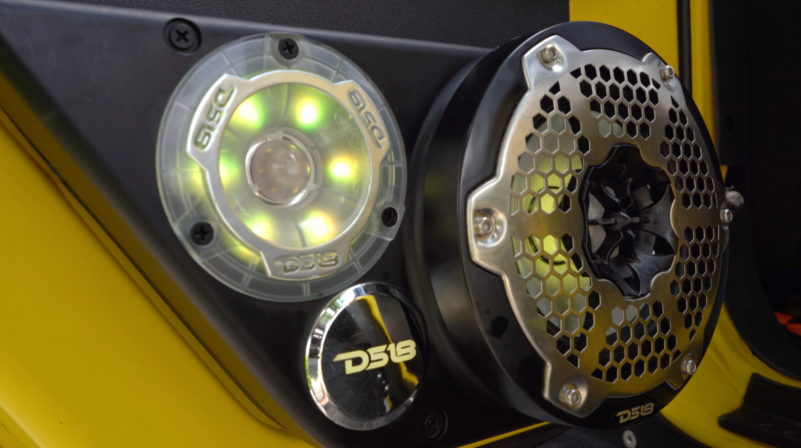 Celebrate This Holiday Season With an Automotive Audio Upgrade Tint World