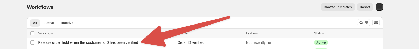 The capture payment on low risk workflows are enabled.