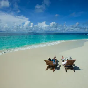Reethi Beach Resort in Malediven:  Malediven Reethi Beach Resort Strand
