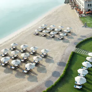 The Ritz-Carlton Abu Dhabi:  The Ritz-Carlton Abu Dhabi Grand Canal - Strand