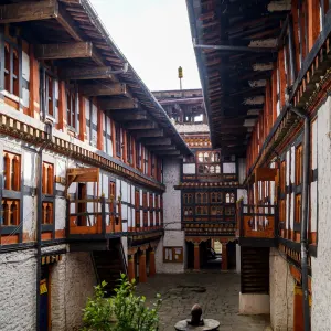 Höhepunkte Bhutan - Im Land des Donnerdrachens ab Paro: Bhutan Bumthang Jakr Dzong