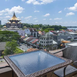 The Waterfront Hotel in Kuching: Cafe Via Mare (Alfresco) (2)