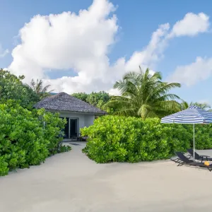 Le Méridien Maldives Resort & Spa in Malediven:  Le Méridien Maldives Resort and Spa - Beach Villa