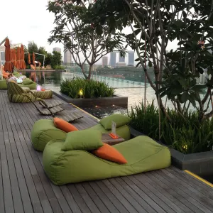 Jen Orchard Gateway in Singapur:  Singapur Jen Orchard Gateway Dachterrasse