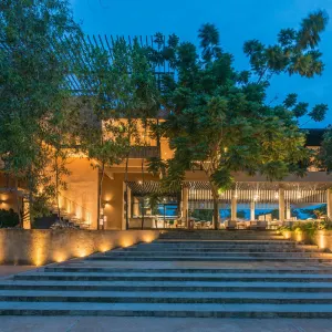 Amorita Resort in Bohol:  Amorita Resort Bohol - Saffron Restaurant
