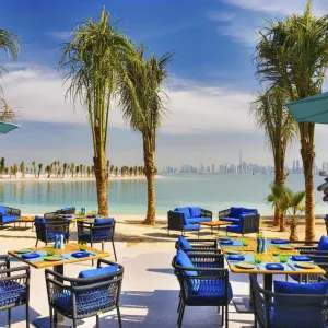 Anantara The Palm Dubai Resort:  Anantara The Palm Dubai Resort Restaurant Helios