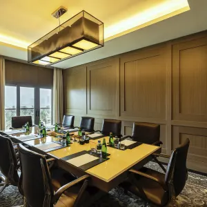 InterContinental Doha Beach & Spa:  InterContinental Doha Beach and Spa - Meeting Room