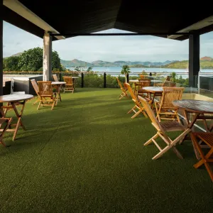 The Funny Lion Coron in Palawan:  Philippinen The Funny Lion Coron - Deck