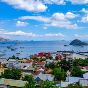 Naturparadies Flores ab Ende: Indonesien Flore Labuan Bajo Hafen