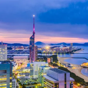 Wildes Kyushu - Mietwagenreise: Japan Fukuoka Skyline