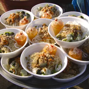 Good Morning Phnom Penh: Kambodscha Nudelsuppe