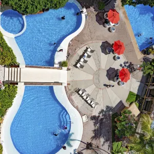 Costabella Tropical Beach Hotel in Cebu:  Costabella Tropical Beach Hotel