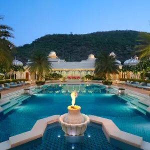 The Leela Palace Jaipur in Jaipur & Umgebung:  Jaipur The Leela Palace Pool