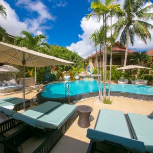 Le Duc de Praslin & Villas:  Le Duc de Praslin and Villas - Magna Pool