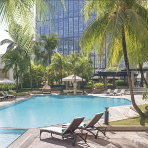 New World Makati Hotel in Manila:  Manila New World Makati Pool