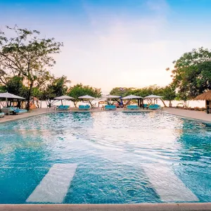 Club Paradise in Palawan:  Palawan Club Paradise Pool