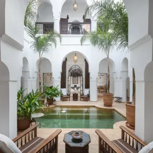 Riad Dar Mo'Da in Marrakesch:  Riad Dar Moda Patio mit Pool