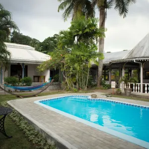 Auberge Chez Plume in Mahé:  Seychellen Auberge Chez Plume Pool