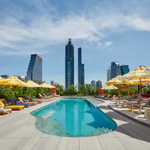 The Standard, Bangkok Mahanakhon:  The Standard, Bangkok Mahanakhon Pool