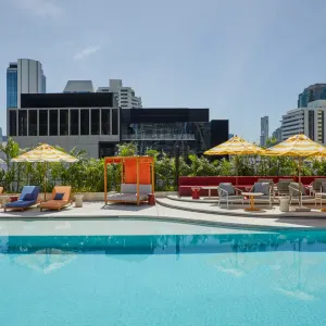 The Standard, Bangkok Mahanakhon:  The Standard, Bangkok Mahanakhon Pool