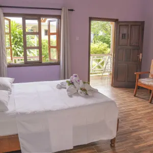 Bernique Guest House in La Digue:  Bernique Guest House - Wohnbeispiel