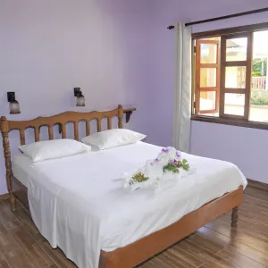 Bernique Guest House in La Digue:  Bernique Guest House - Wohnbeispiel