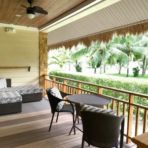 Bohol Beach Club:  Bohol Beach Club - Beachview Suite Veranda