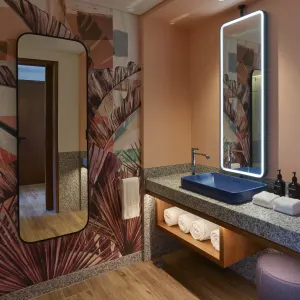 Canopy by Hilton Seychelles in Mahé:  Canopy by Hilton Seychelles - Badezimmer