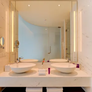 Cinnamon Life at City of Dreams in Colombo:  Cinnamon Life at City of Dreams