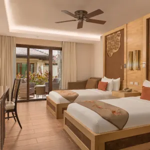 Crimson Resort & Spa Mactan in Cebu:  Crimson Resort and Spa Mactan - Deluxe Garden Twin