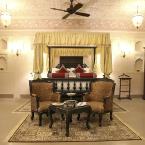 Brijrama Palace in Varanasi:  Indien Varanasi Brijama Palace Maharaja Suite