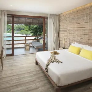 The Beach Club by Haad Tien in Ko Tao:  Koh Tao The Beach Club Wohnbeispiel Beach Balcony 