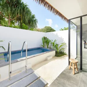 Le Méridien Maldives Resort & Spa in Malediven:  Le Méridien Maldives Resort and Spa - Beach Villa mit Garden Pool