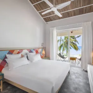 C Rodrigues Mourouk:  Mauritius Rodrigues C Rodrigues Mourouk Beachfront Zimmer