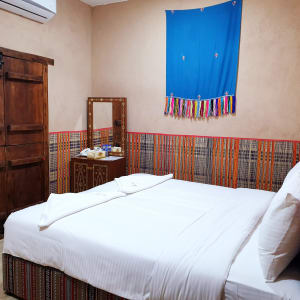 Bustan Inn Nizwa in Gebirge:  Oman Bustan Inn Nizwa Wohnbeispiel