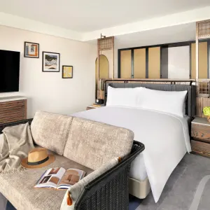 Hotel Indigo Jabal Akhdar Resort & Spa by IHG in Gebirge:  Oman Indigo Jebel Akhdar Balcony Chalet / Pool Villa 