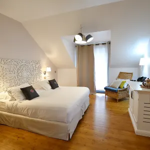 Tsilaosa Hotel & Spa in Cilaos:  Reunion Tsilaosa Hotel und Spa Deluxe Zimmer