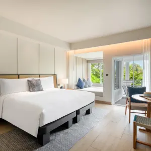 SAii Laguna Phuket:  SAii Laguna Phuket Lagoon View Room King