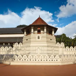 Naturpfade Sri Lankas ab Colombo: Sri Lanka Kandy Zahntempel