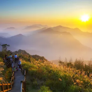 Sonne-Mond-See & Teeregion Alishan ab Taipei: Taiwan Alishan Mountains