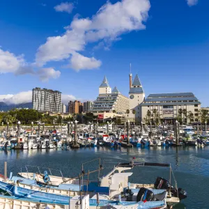 Tamsui Walking Tour in Taipei: Taiwan Taipei Tamsui Fishermens Wharf