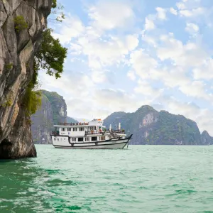 Faszinierende Halong Bucht mit Bhaya Legend, 2T/1N ab Hanoi: Vietnam Bhaya Legend