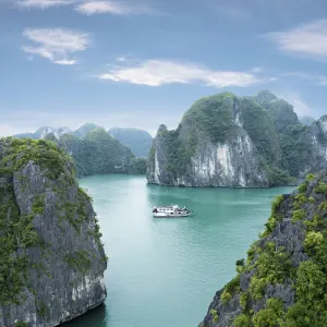 Faszinierende Halong Bucht mit Bhaya Legend, 2T/1N ab Hanoi: Vietnam Bhaya Legend