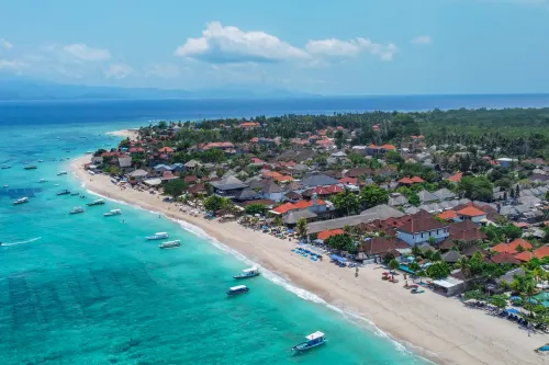 Lembongan Beach Club & Resort