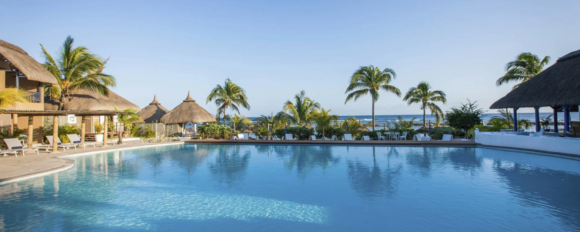 Veranda Pointe aux Biches Hotel in Nord | Nordwesten:  Mauritius Veranda Pointe aux Biches Pool