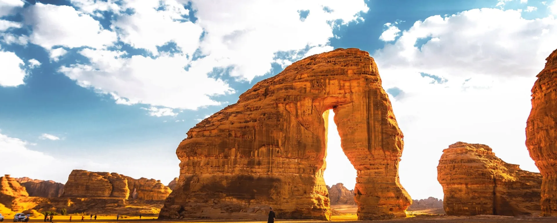 Kurztour AlUla: Saudi Arabien AlUla Elephant Rock