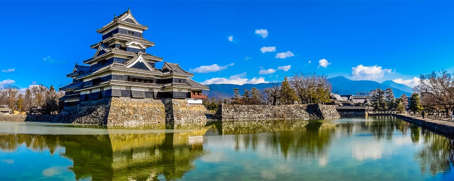 Bonsai - Japan zum Kennenlernen inkl. Flug ab Osaka: Japan Matsumoto Burg